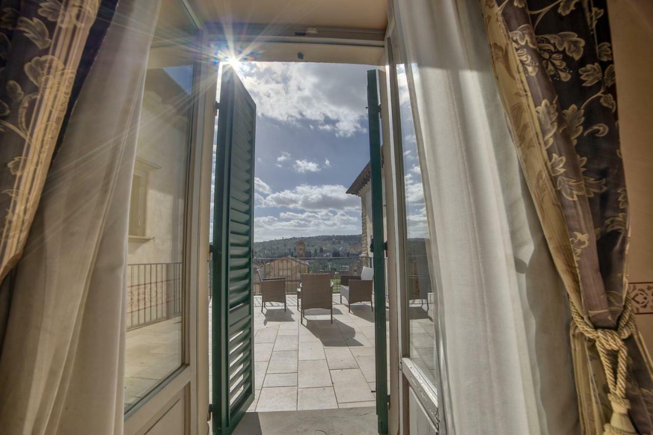 Hotel Logge Dei Mercanti Monte San Savino Exterior foto