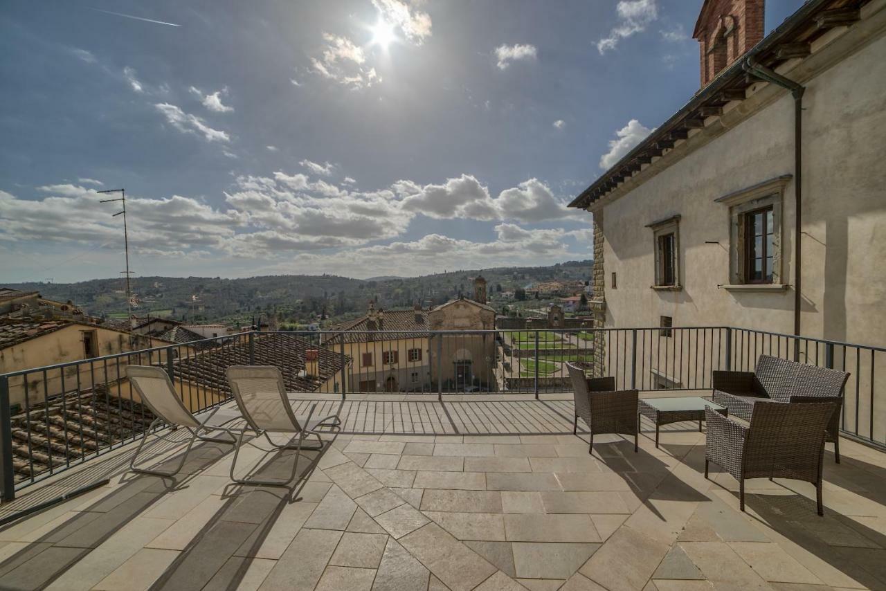 Hotel Logge Dei Mercanti Monte San Savino Exterior foto